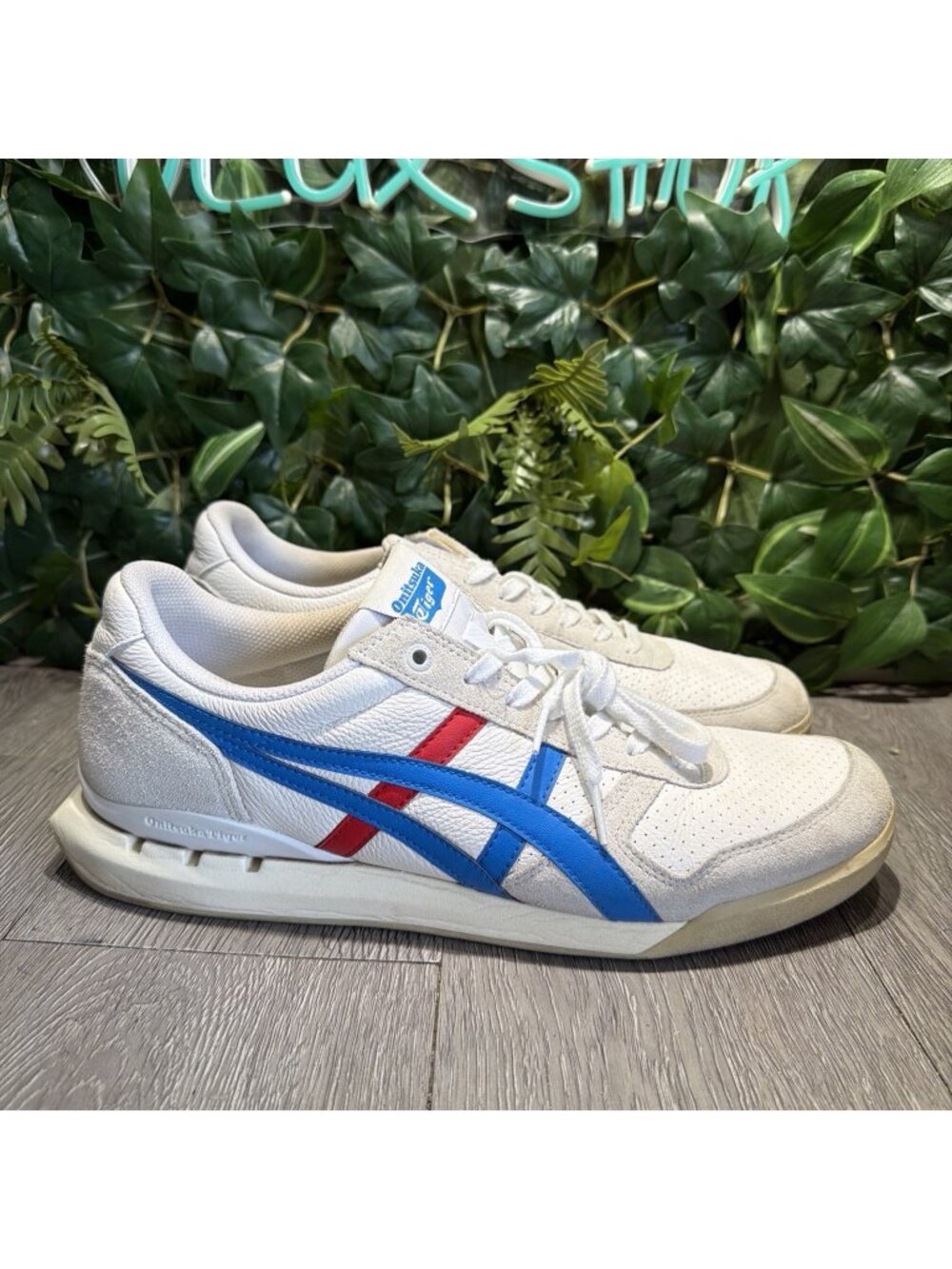 ASICS Onitsuka Tiger ULTIMATE 81 EX 1183B510 101 White Directoire Blue Shoes 13